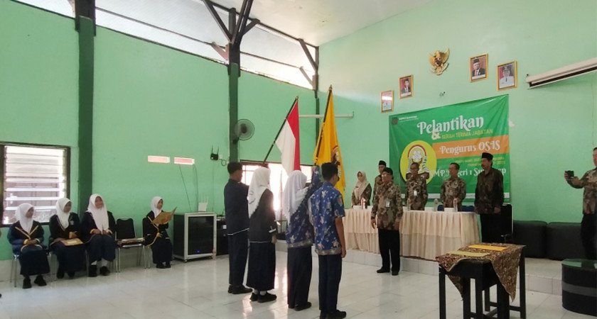 PELANTIKAN OSIS SMP NEGERI 1 SUMENEP PERIODE 2022-2023
